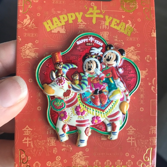 2021 Chinese New Year Disney Pin - Picture 4 of 4